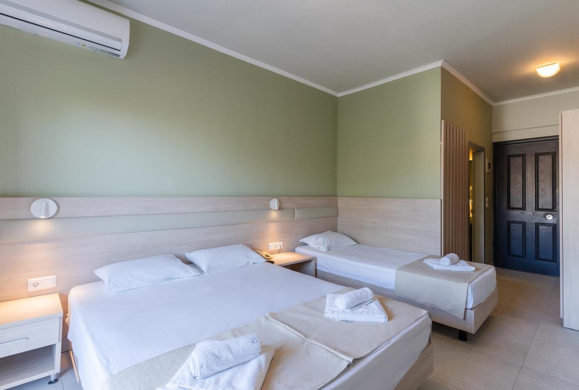 Siviris Golden Beach 외부 사진